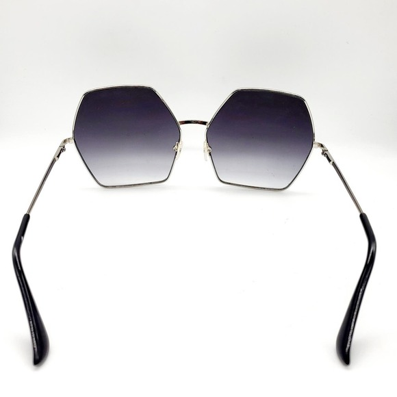 Octagonal Silver Framed Gradient Lenses Sunglasses - Picture 2 of 6
